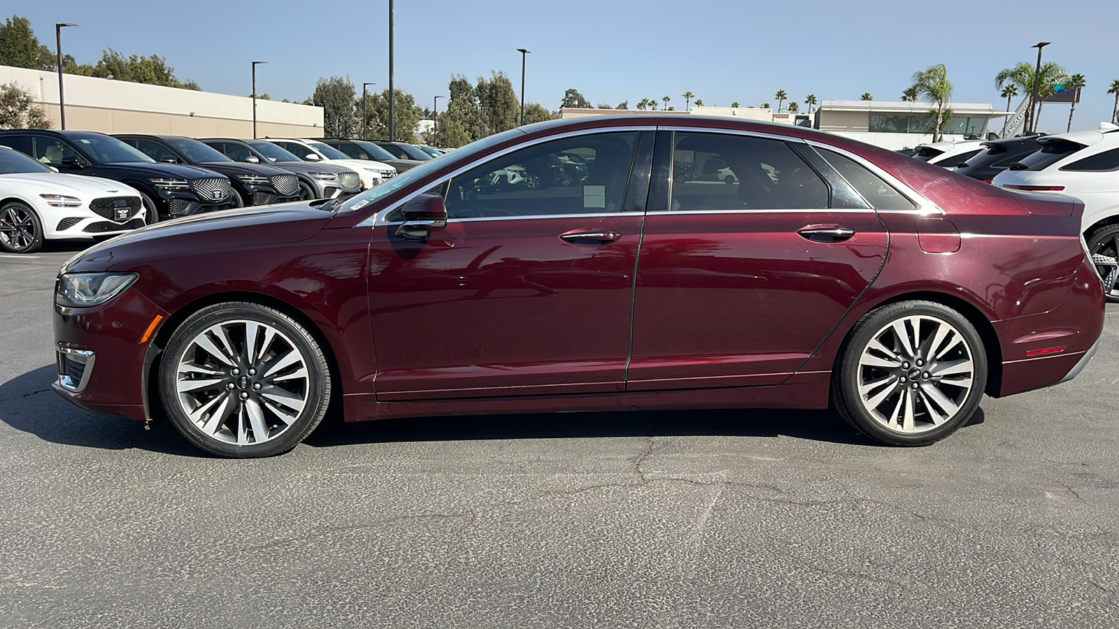 2018 Lincoln MKZ Reserve 4dr Sedan 12