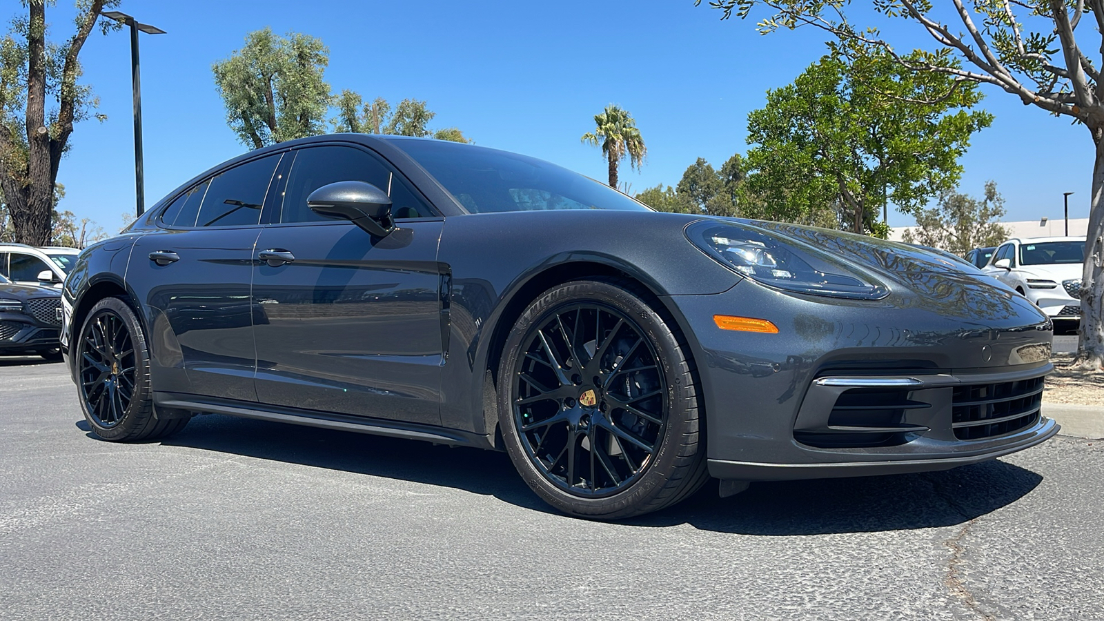 2020 Porsche Panamera AWD 4 4dr Sedan 1