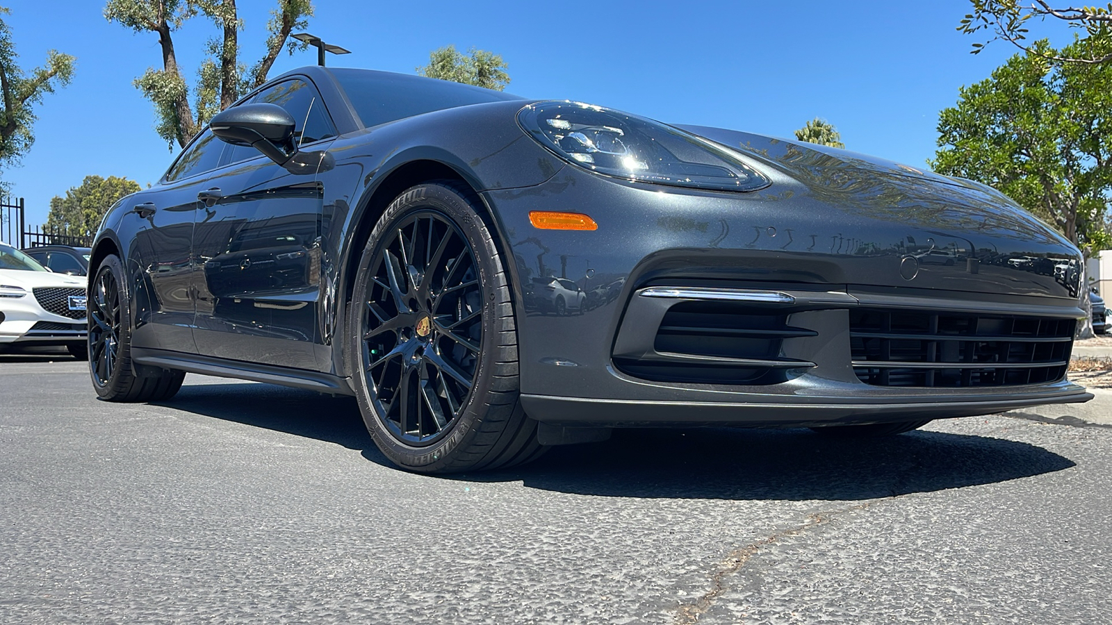 2020 Porsche Panamera AWD 4 4dr Sedan 5