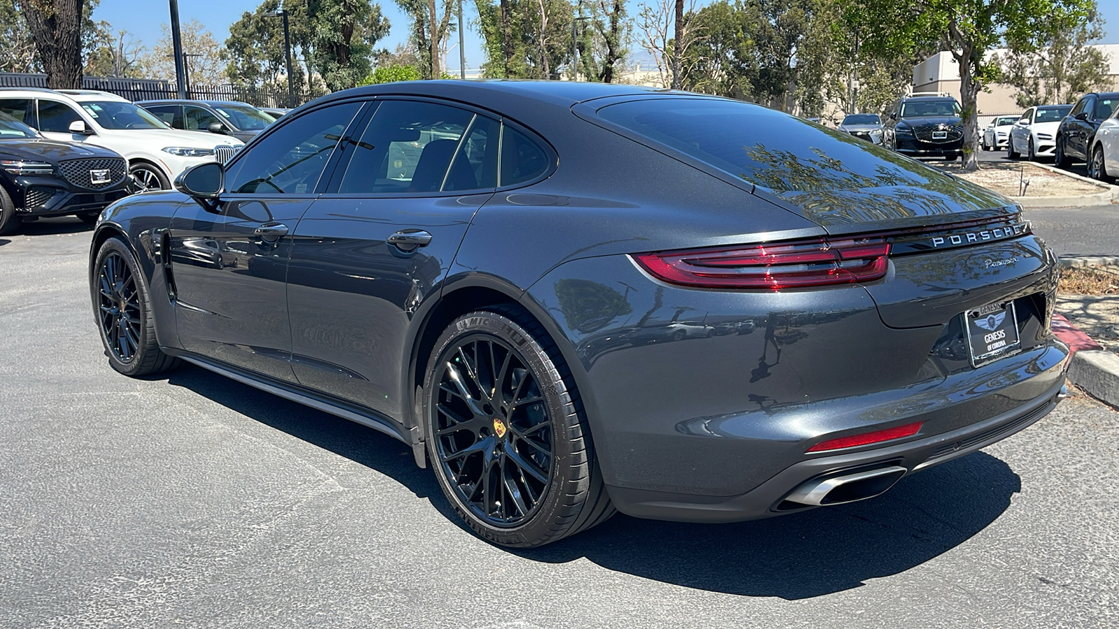 2020 Porsche Panamera AWD 4 4dr Sedan 11