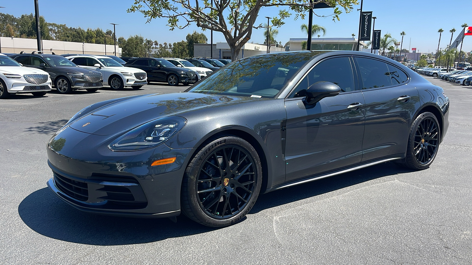 2020 Porsche Panamera AWD 4 4dr Sedan 13