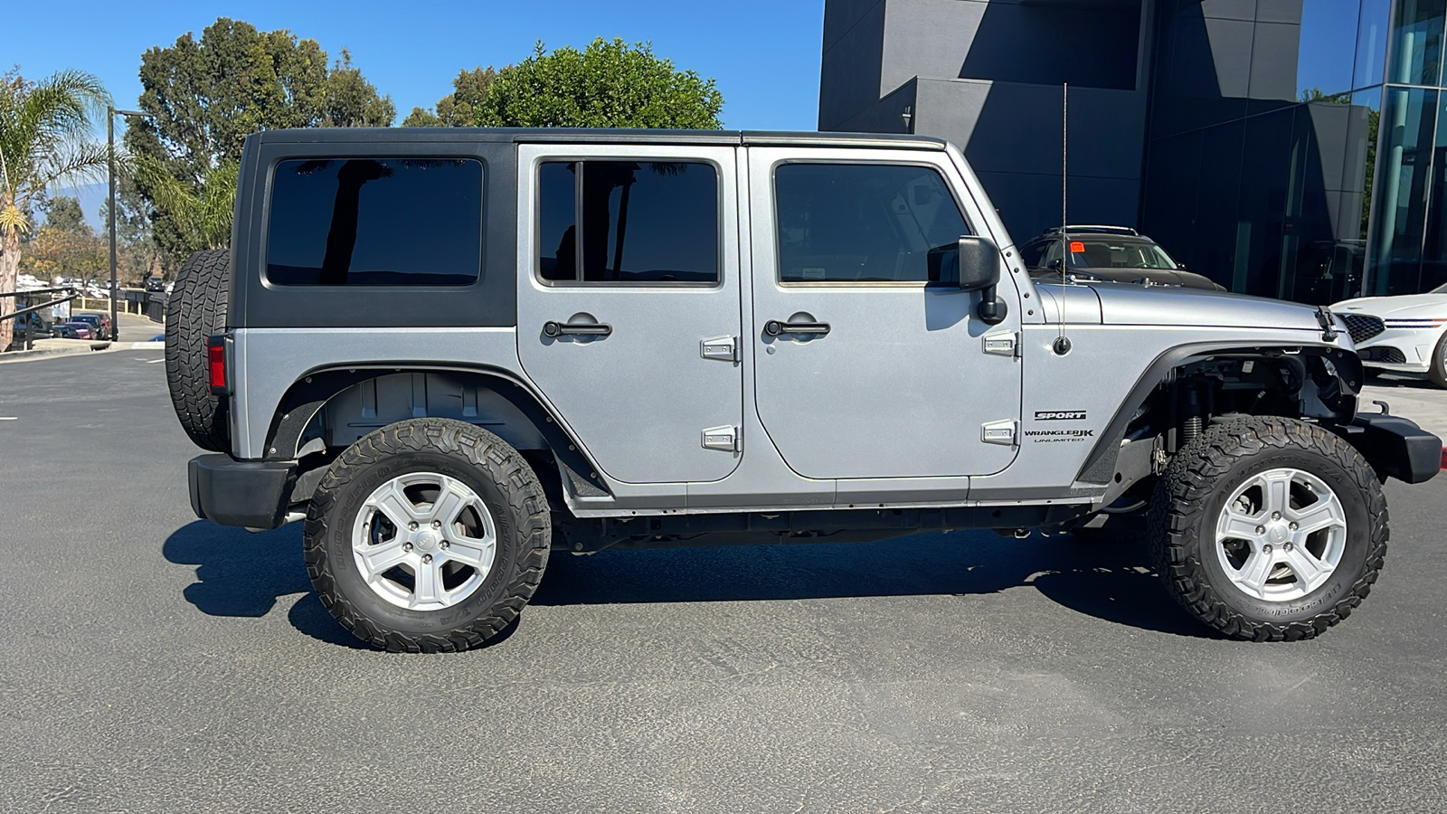 2018 Jeep Wrangler JK Unlimited Sport S 6