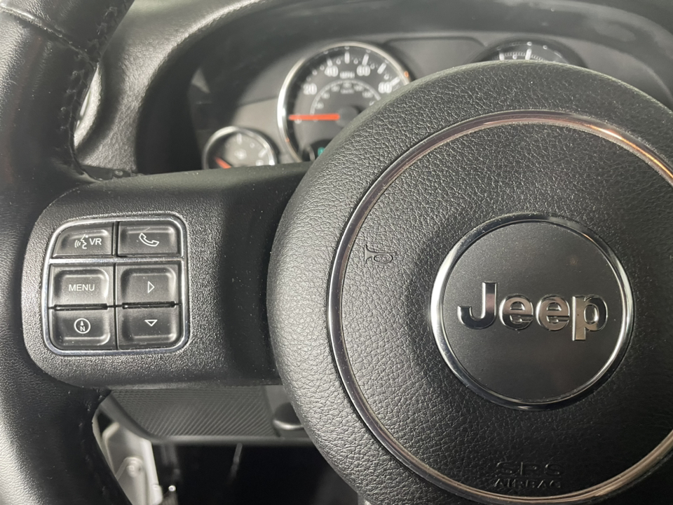 2015 Jeep Wrangler Unlimited Rubicon 20