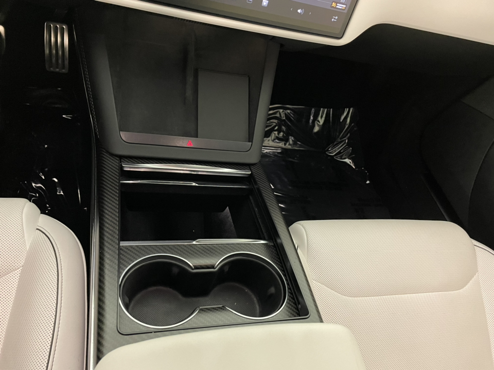 2022 Tesla Model S Plaid 17