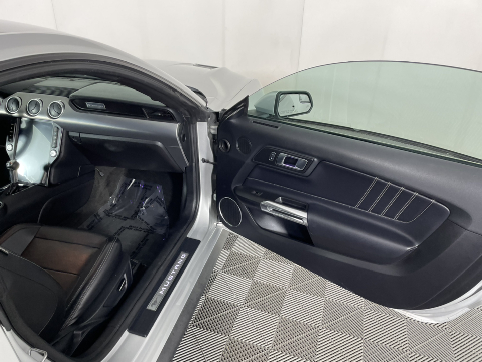 2018 Ford Mustang GT Premium 28