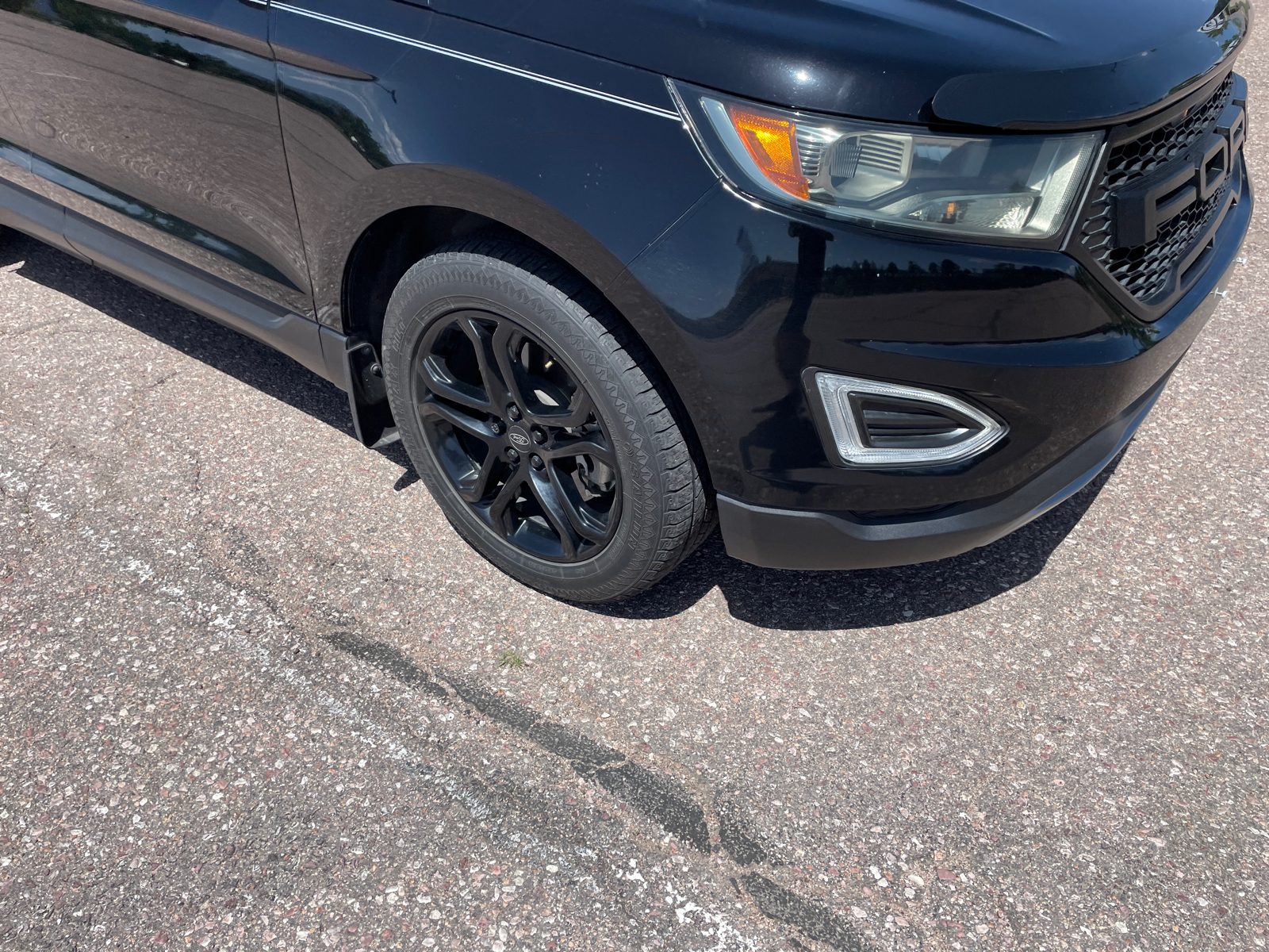 2018 Ford Edge Titanium 9