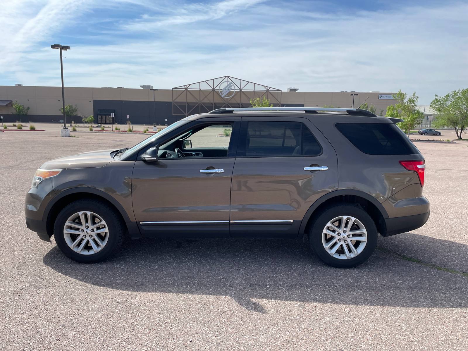 2015 Ford Explorer  6