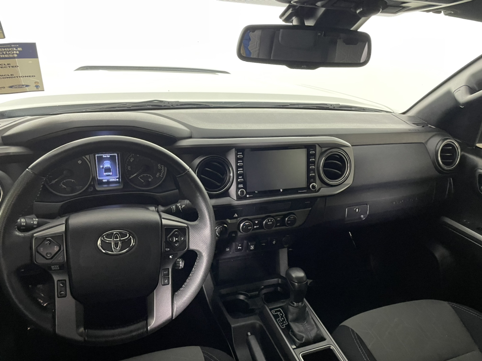 2022 Toyota Tacoma 4WD TRD Off Road 24