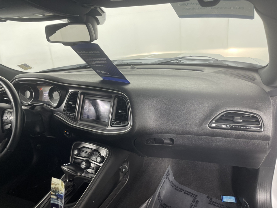 2019 Dodge Challenger SXT 31