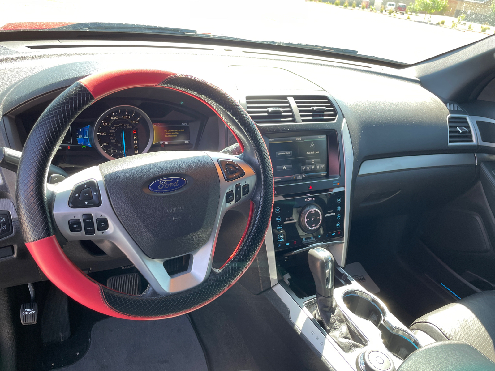 2015 Ford Explorer Sport 15