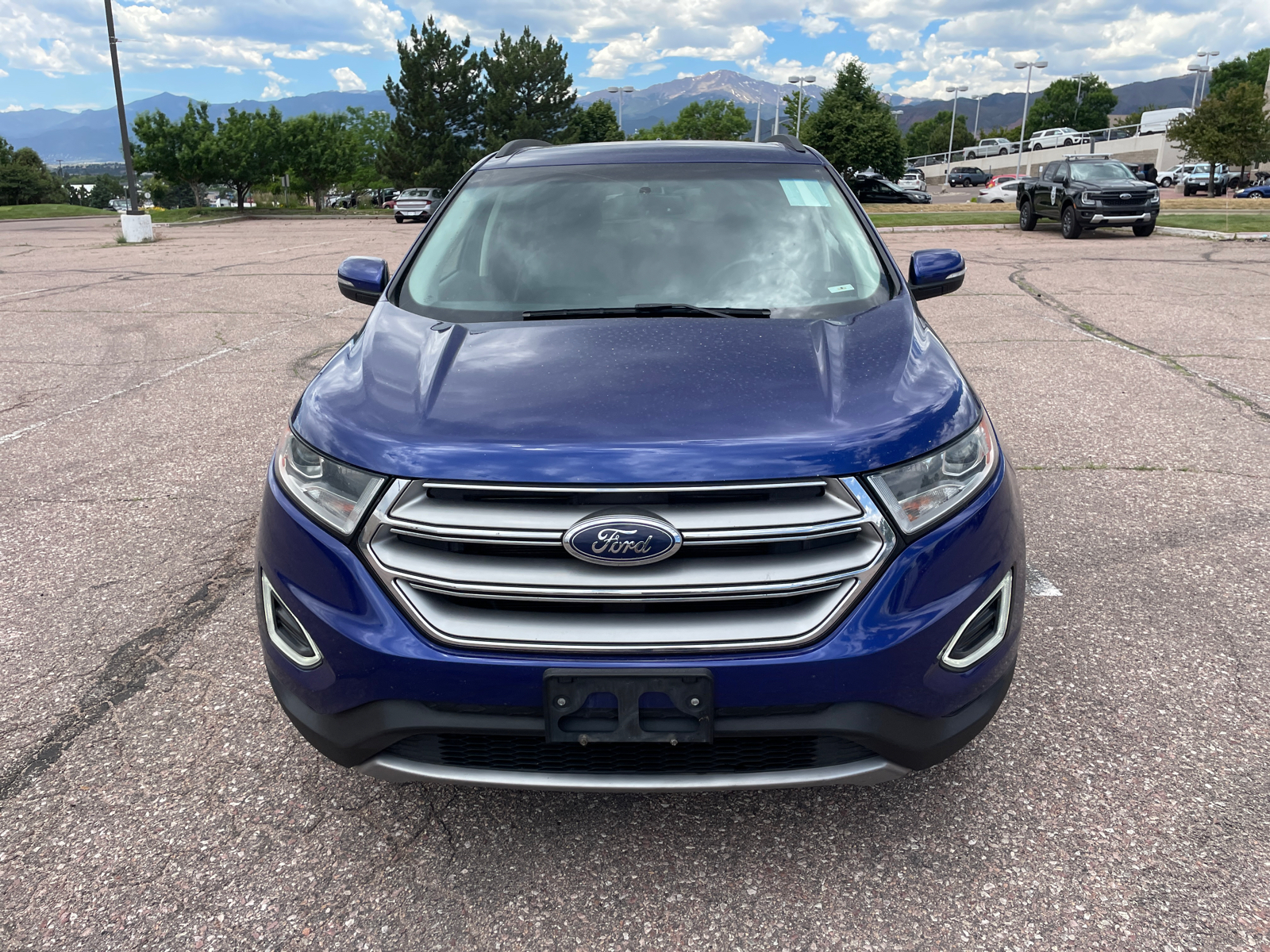 2015 Ford Edge  8