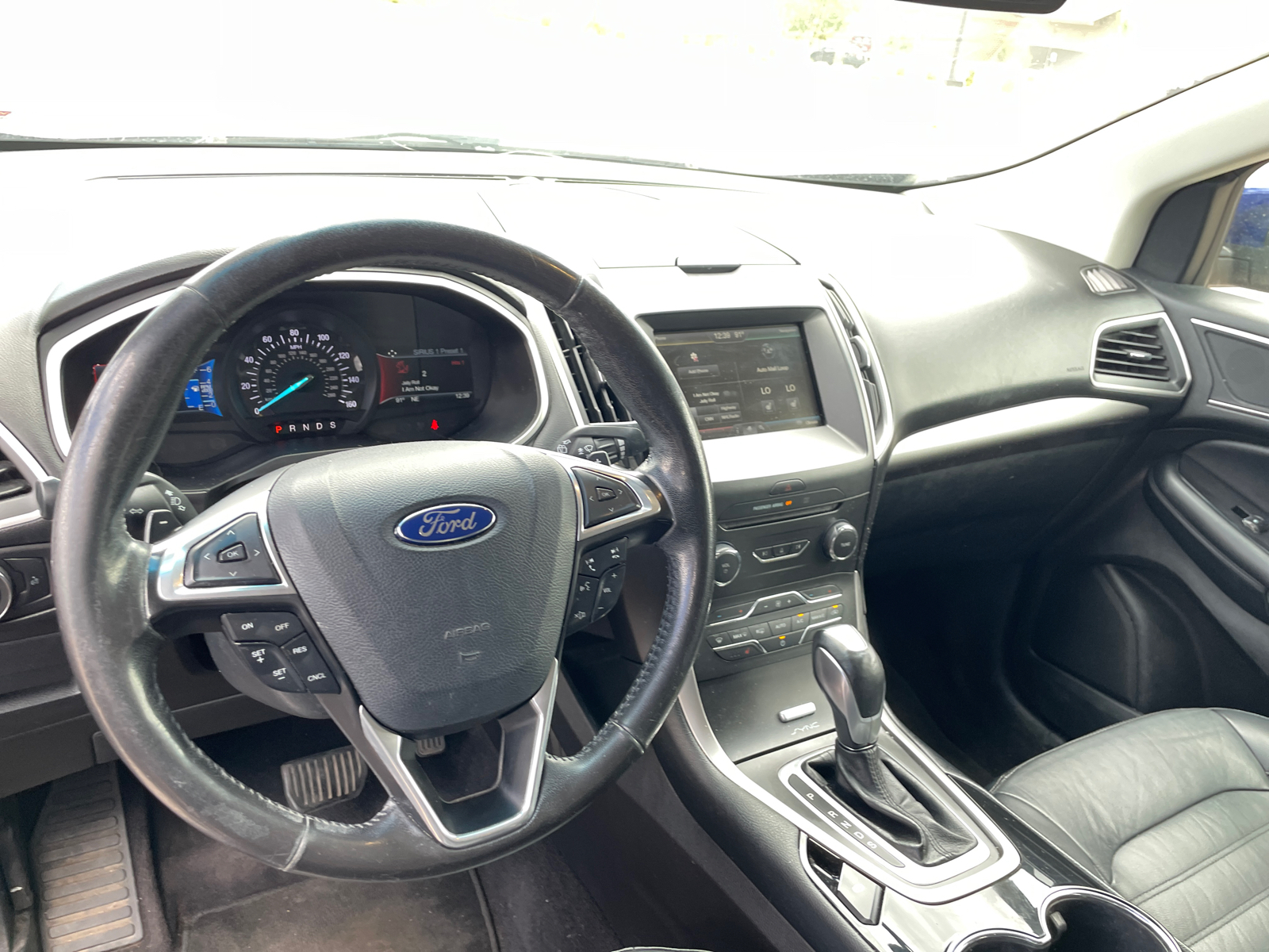 2015 Ford Edge  15