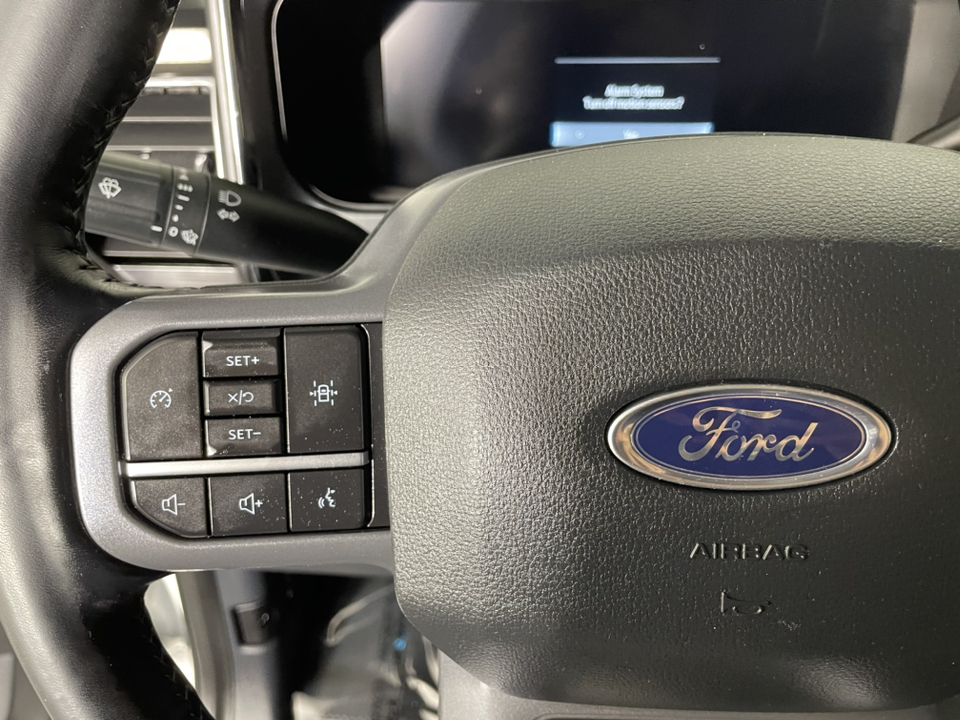 2023 Ford Super Duty F-250 SRW LARIAT 23