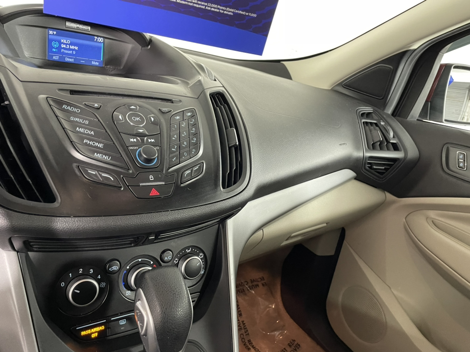 2015 Ford Escape SE 18