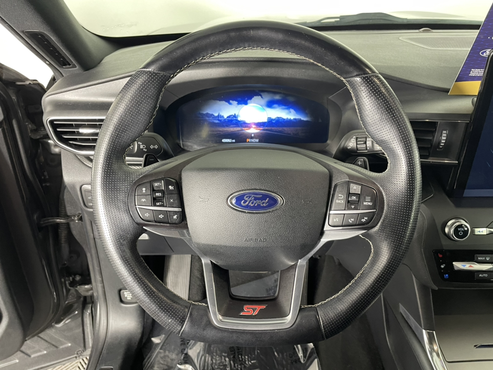 2020 Ford Explorer ST 15