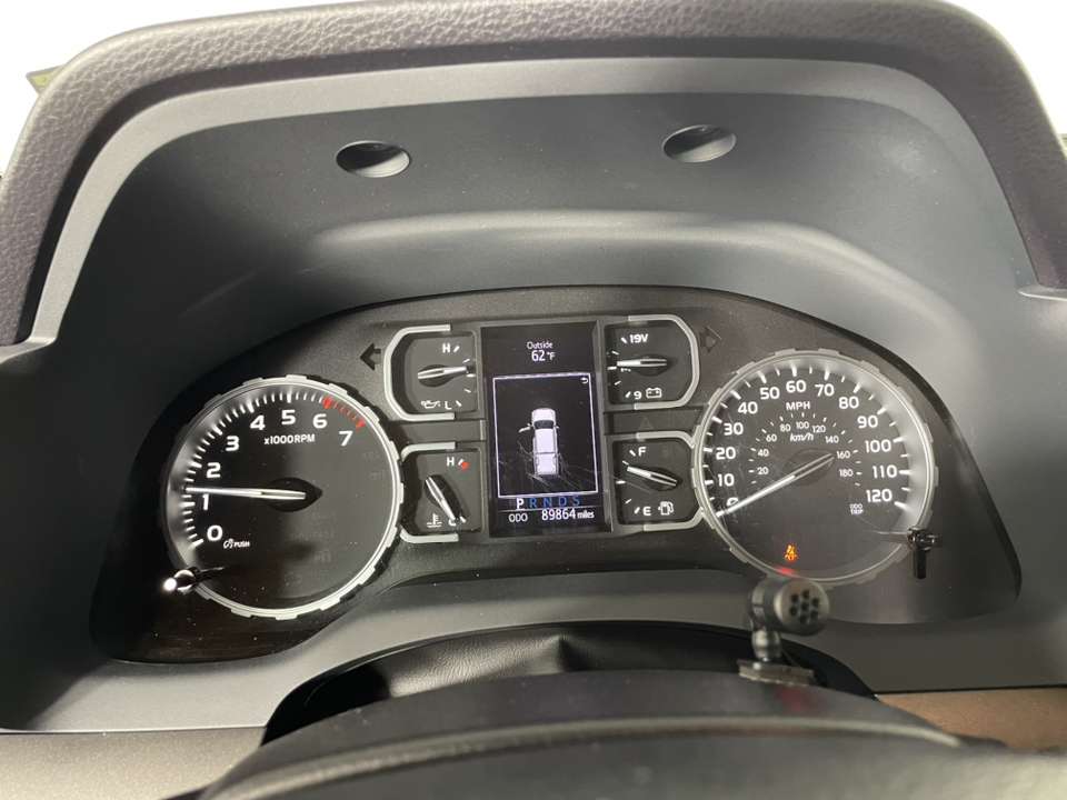 2019 Toyota Tundra 4WD SR5 16
