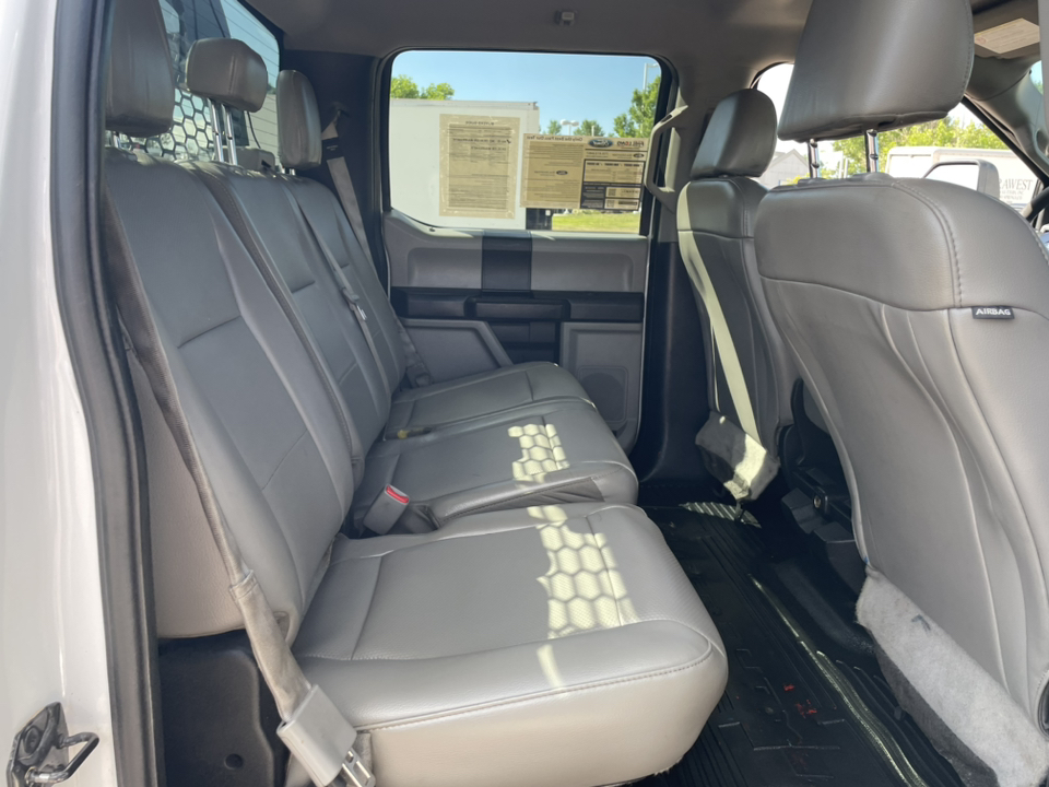 2017 Ford Super Duty F-550 DRW XL 29