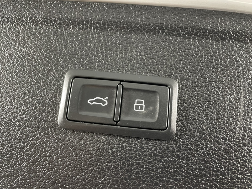 2019 Audi Q5 Premium Plus 32
