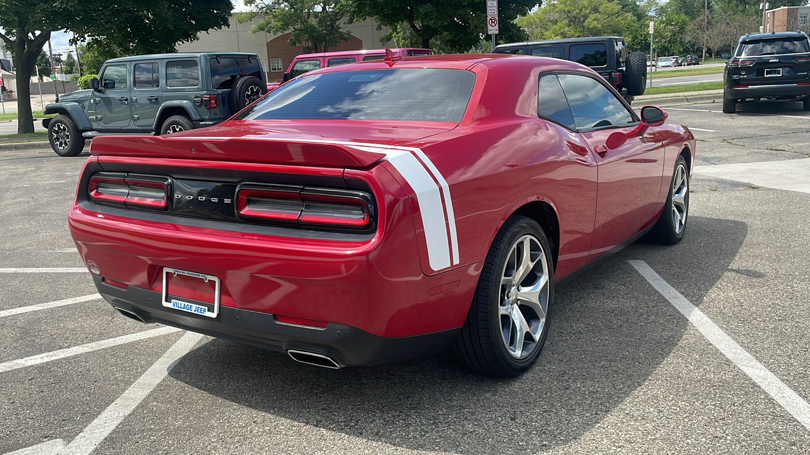 2016 Dodge Challenger 2dr Cpe SXT 3