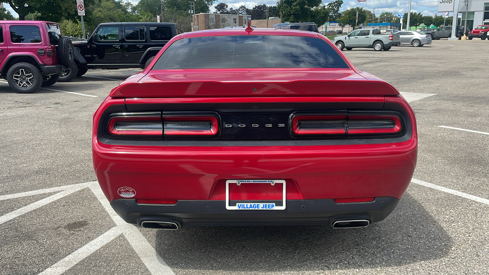 2016 Dodge Challenger 2dr Cpe SXT 27