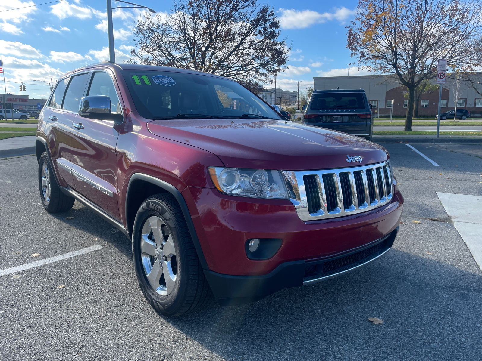 2011 Jeep Grand Cherokee 4WD 4dr Limited 1