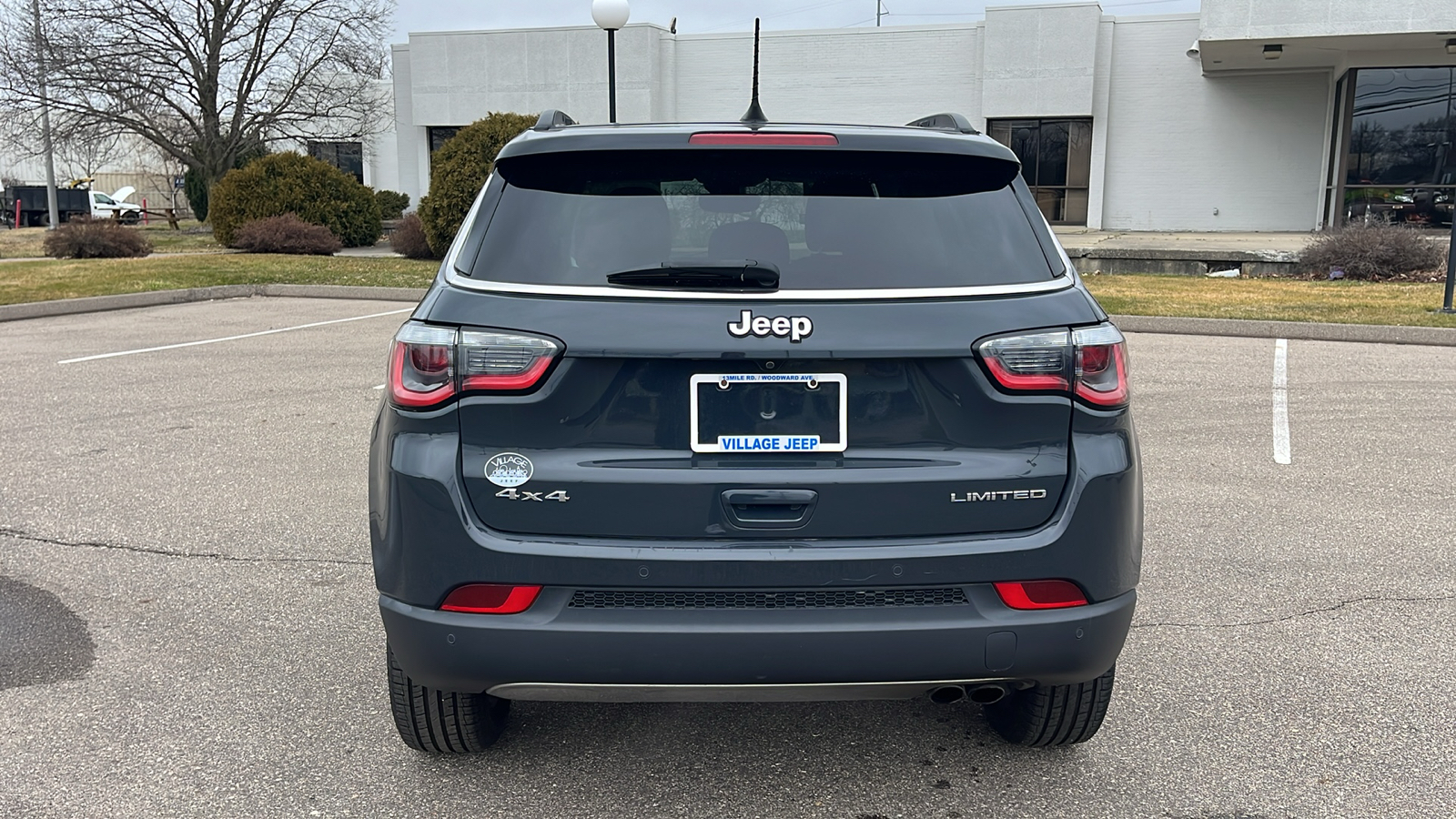 2017 Jeep Compass Limited 4x4 32