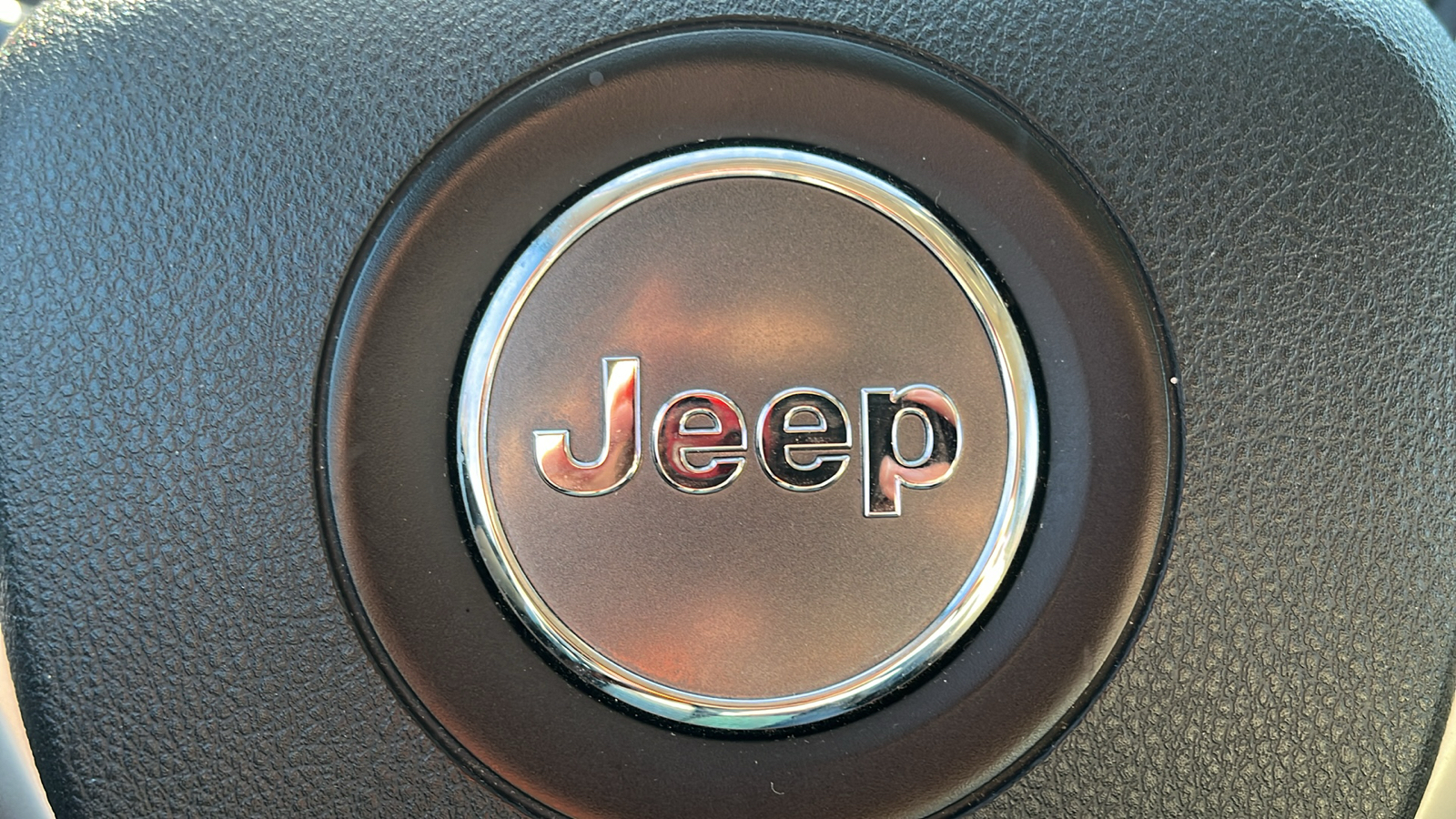 2015 Jeep Cherokee 4WD 4dr Latitude 19