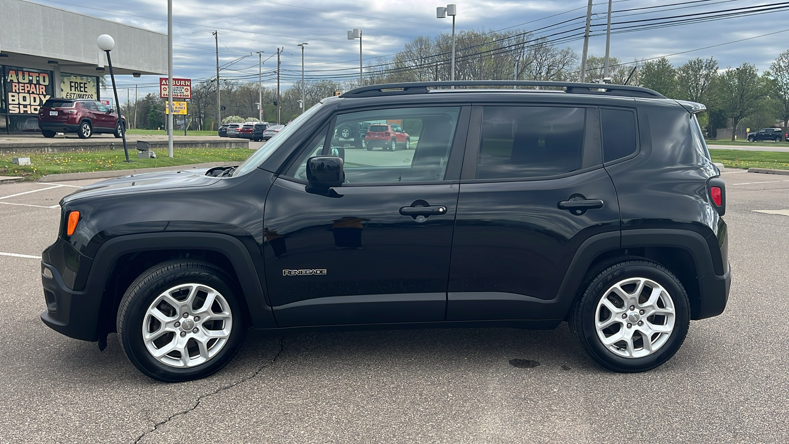 2016 Jeep Renegade FWD 4dr 75th Anniversary 6