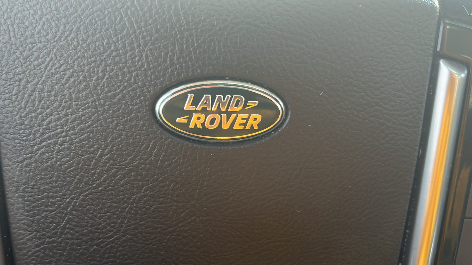 2016 Land Rover LR4 4WD 4dr HSE LUX Landmark Edition 19