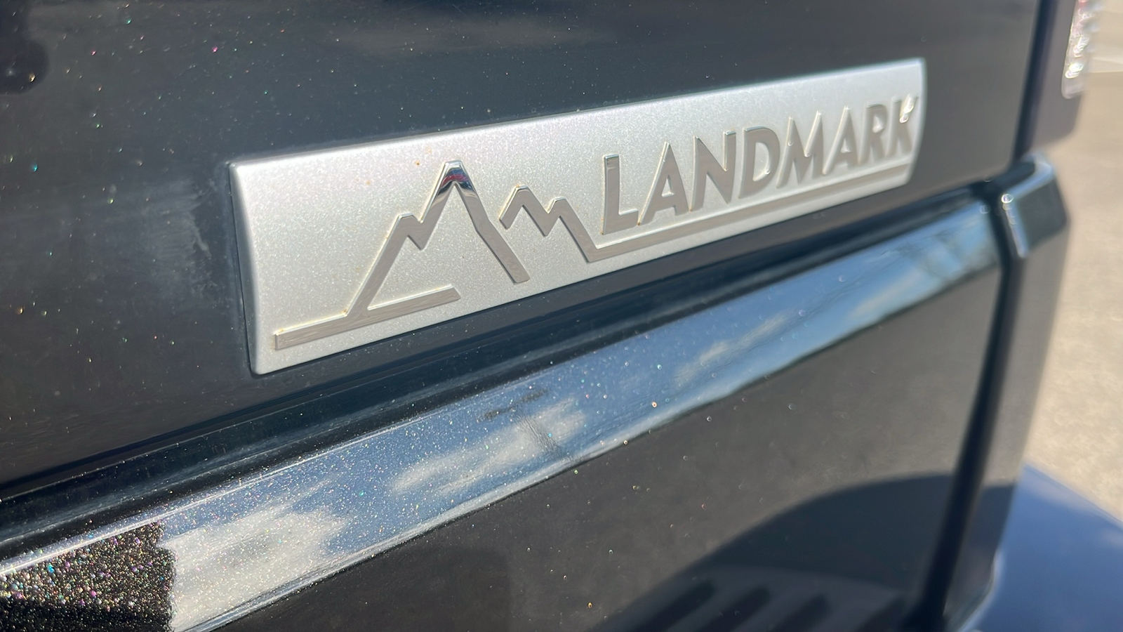 2016 Land Rover LR4 4WD 4dr HSE LUX Landmark Edition 30