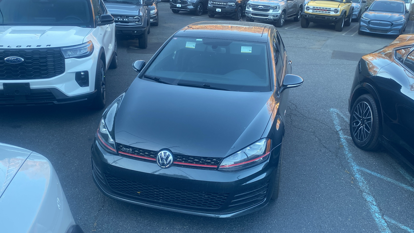 2016 Volkswagen Golf GTI SE 4