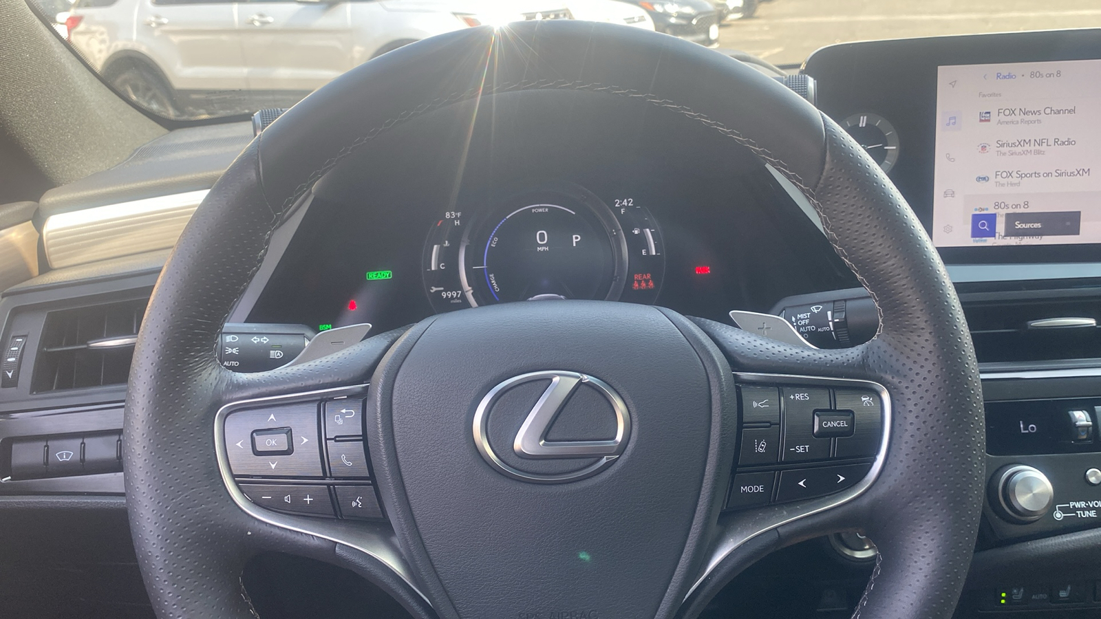 2023 Lexus ES ES 300h F SPORT Handling 9