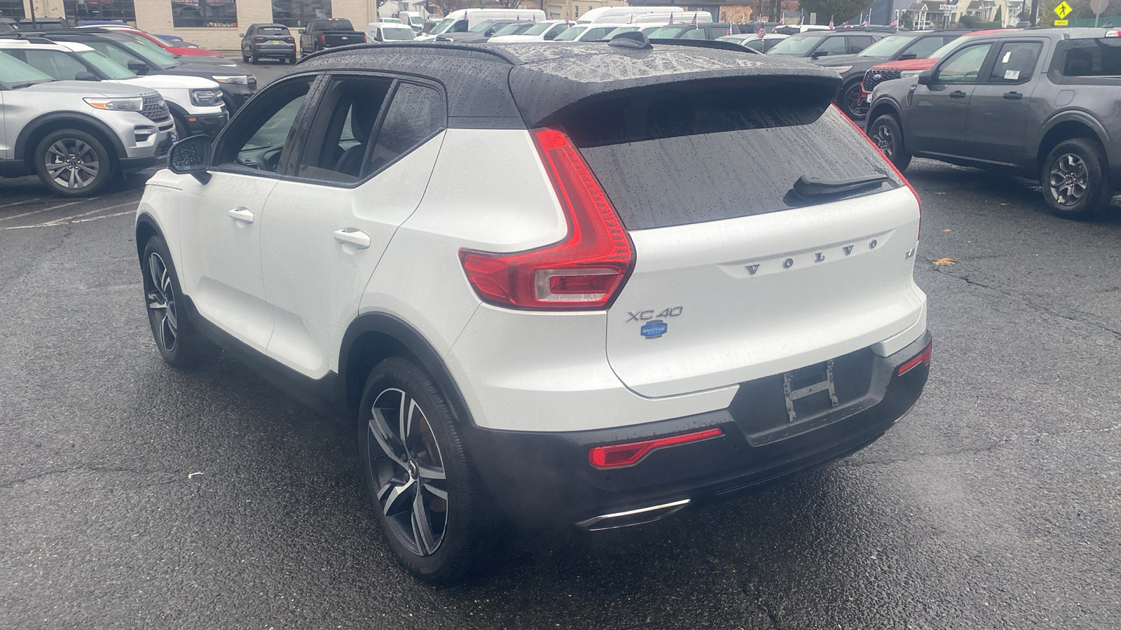 2019 Volvo XC40 R-Design 24