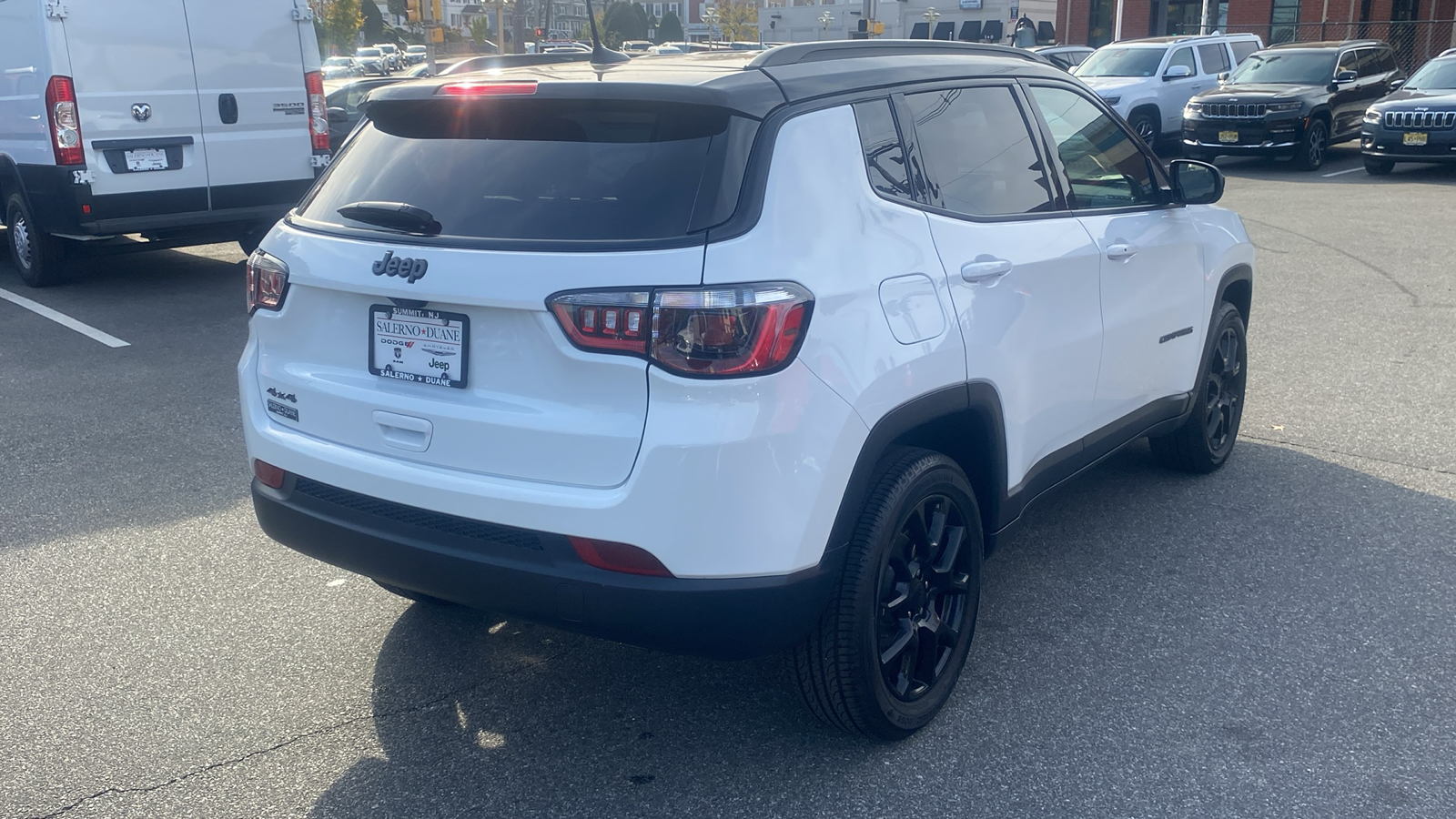 2024 Jeep Compass Latitude 26