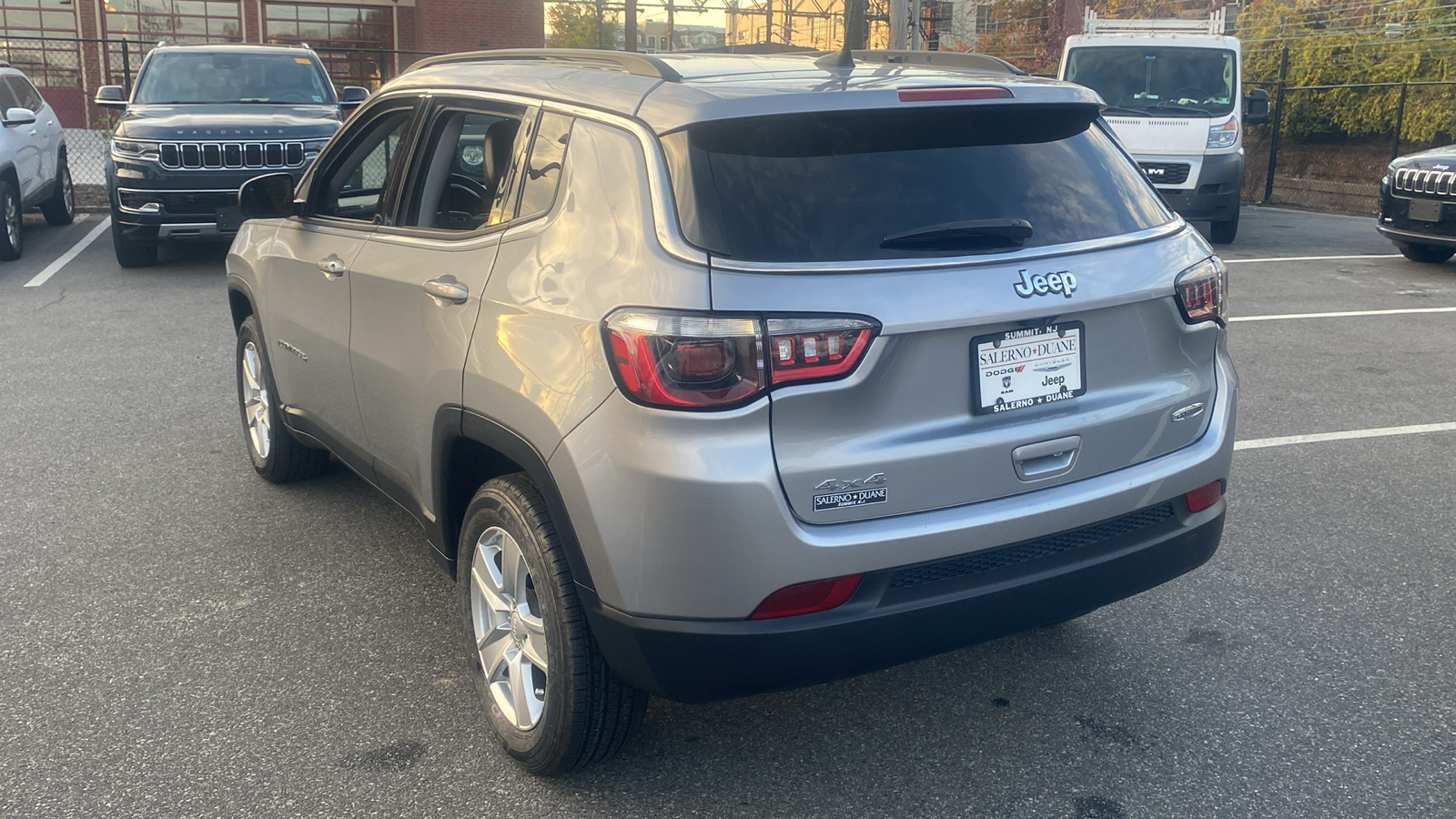 2022 Jeep Compass Latitude 23