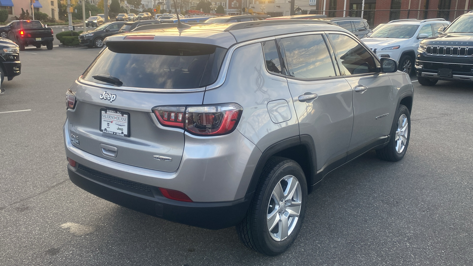 2022 Jeep Compass Latitude 26