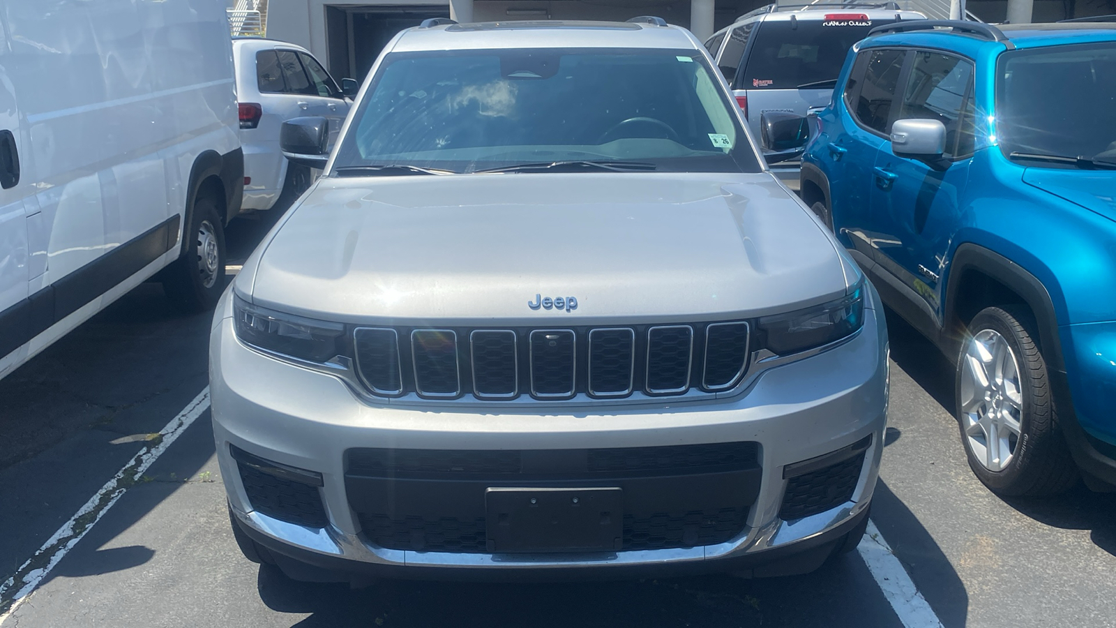 2021 Jeep Grand Cherokee L Limited 3