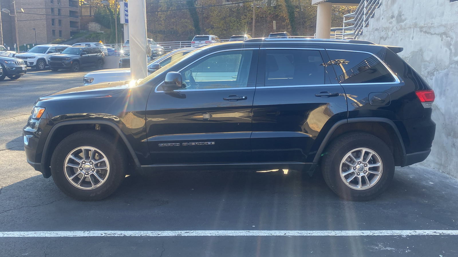 2018 Jeep Grand Cherokee Laredo E 6