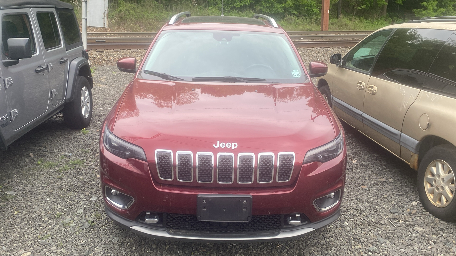 2021 Jeep Cherokee Limited 3