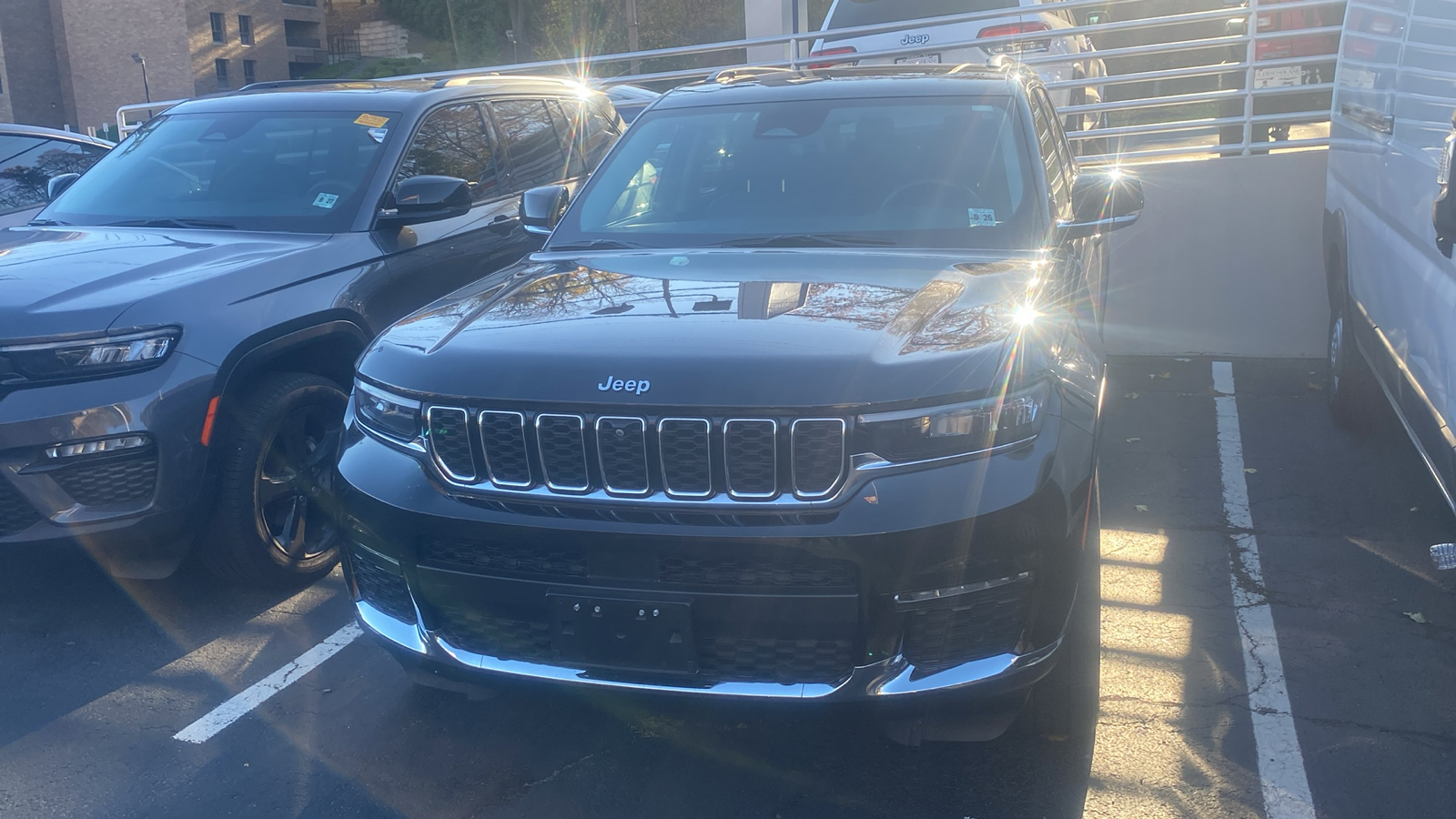 2021 Jeep Grand Cherokee L Limited 3