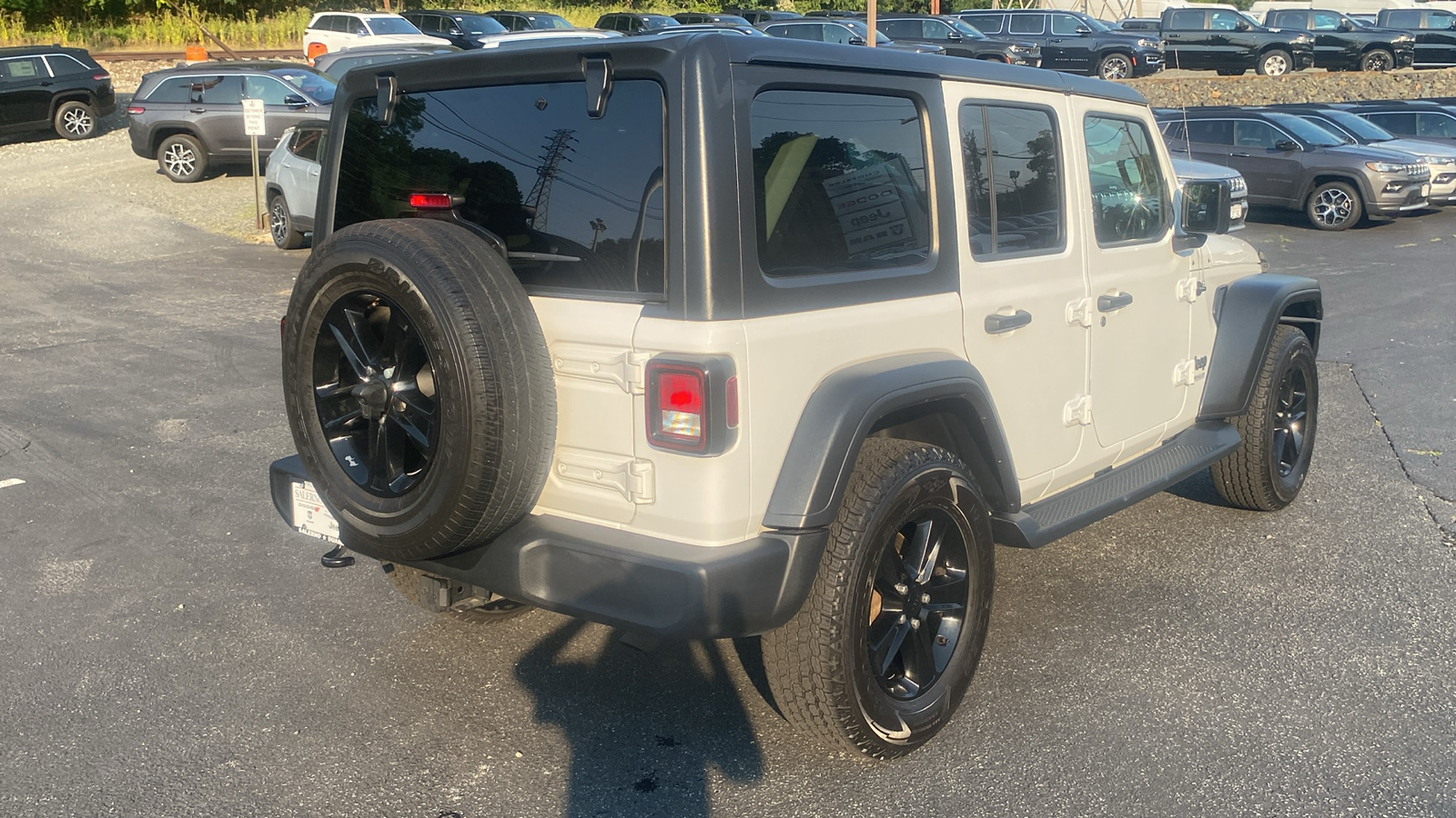 2020 Jeep Wrangler Unlimited Sport Altitude 26