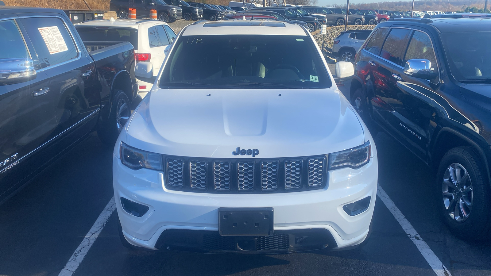 2022 Jeep Grand Cherokee WK Laredo E 4