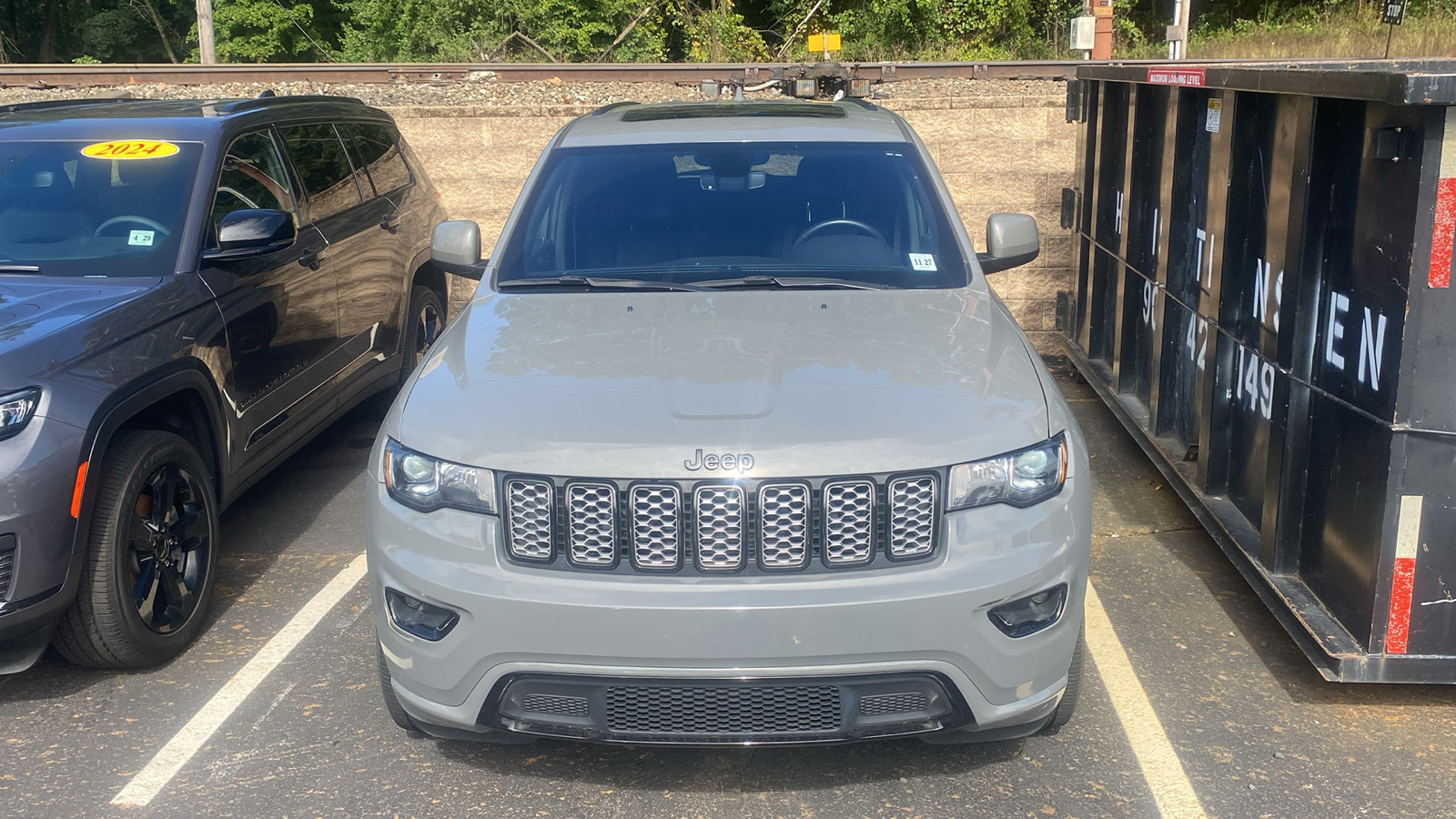 2022 Jeep Grand Cherokee WK Laredo E 4