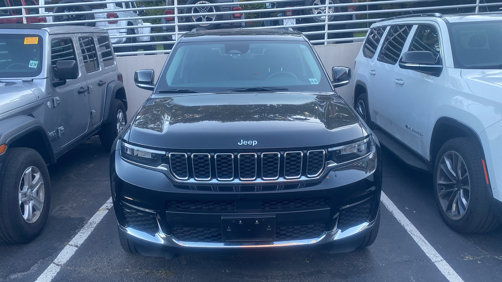 2021 Jeep Grand Cherokee L Limited 3