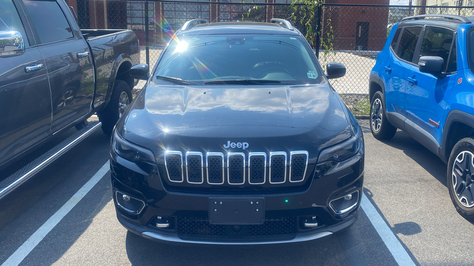 2021 Jeep Cherokee Limited 3