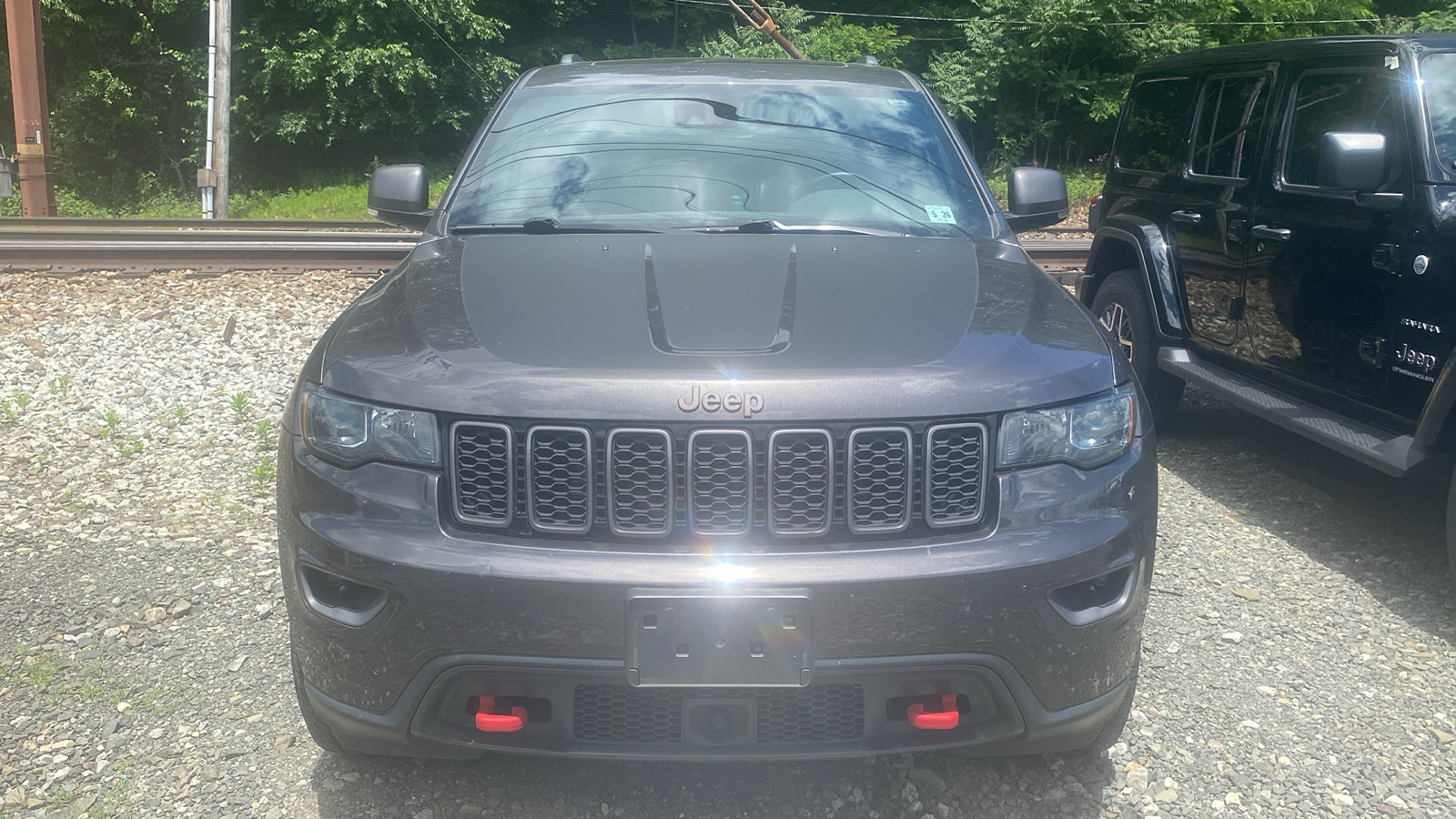 2021 Jeep Grand Cherokee Trailhawk 3