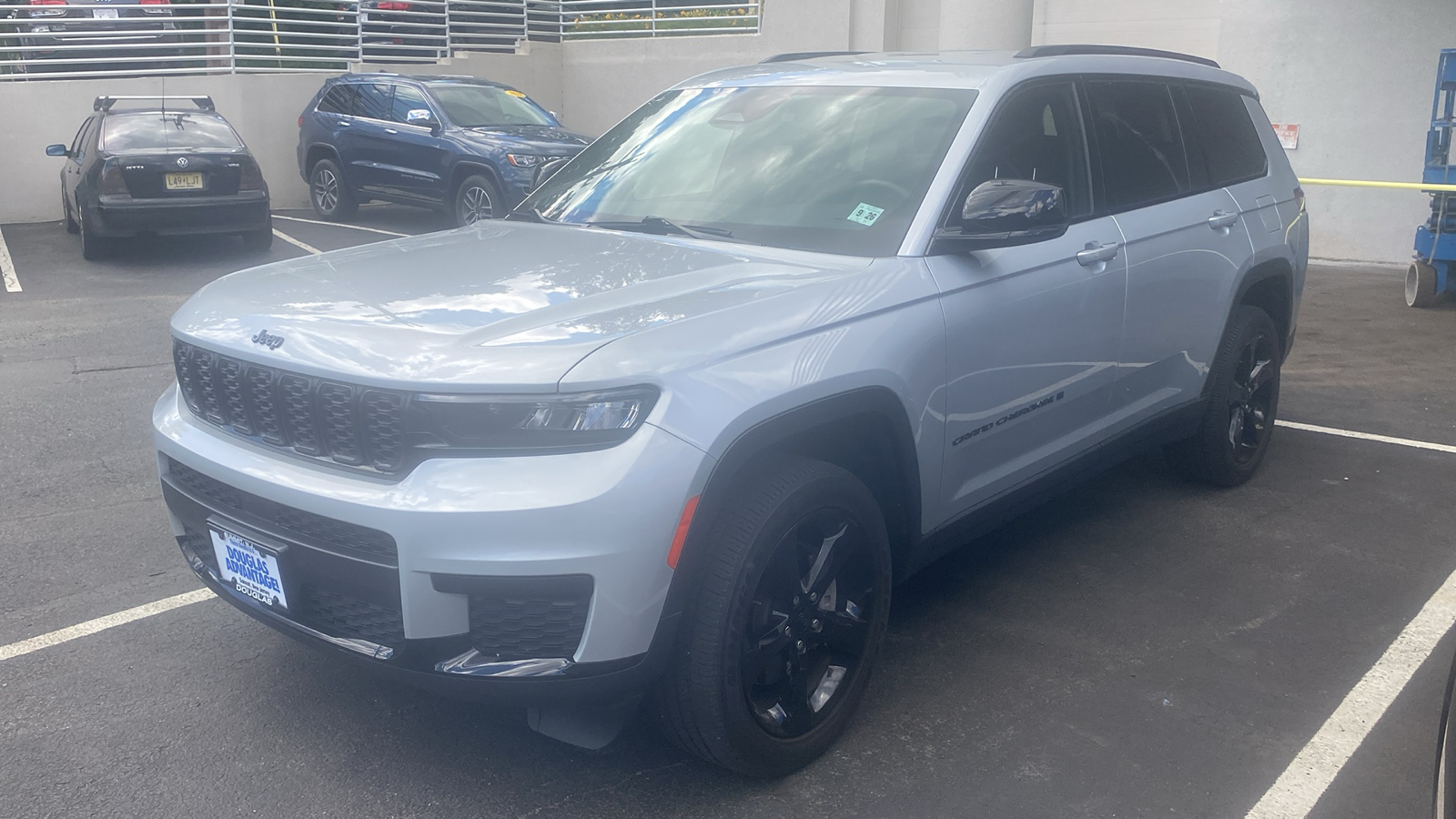 2021 Jeep Grand Cherokee L Laredo 6