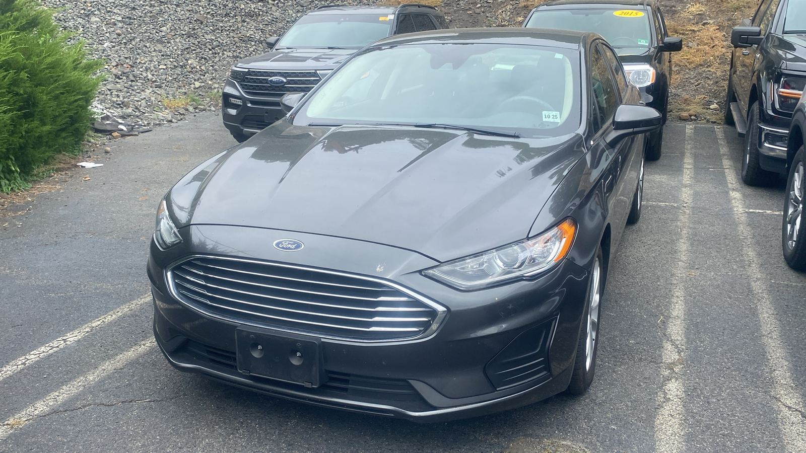 2020 Ford Fusion Hybrid SE 3