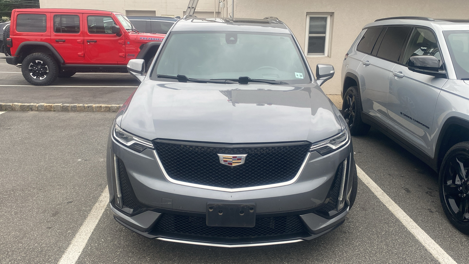 2021 Cadillac XT6 Sport 3