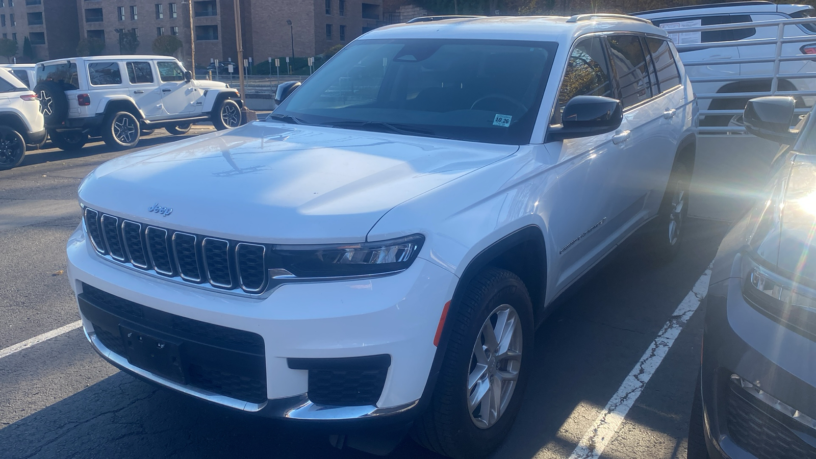 2021 Jeep Grand Cherokee L Laredo 6